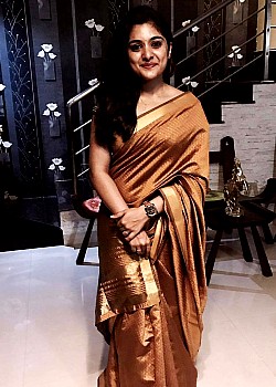 Nivetha Thomas
